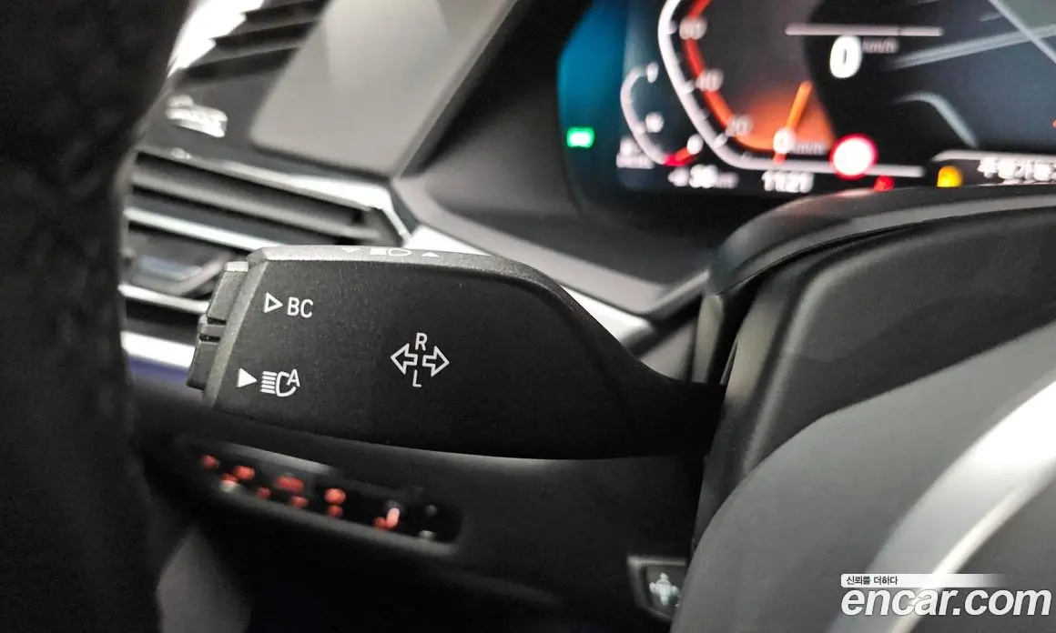 BMW X6 2021 3.0 автомат (гидро), фото 29