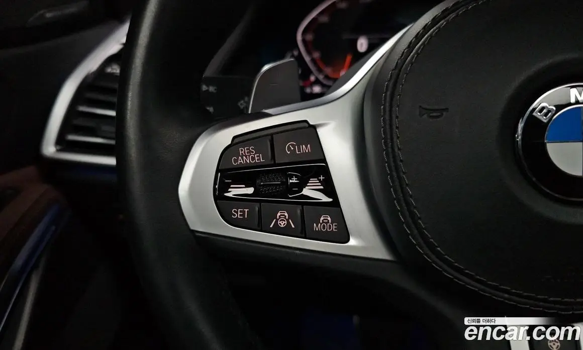 BMW X6 2021 3.0 автомат (гидро), фото 31