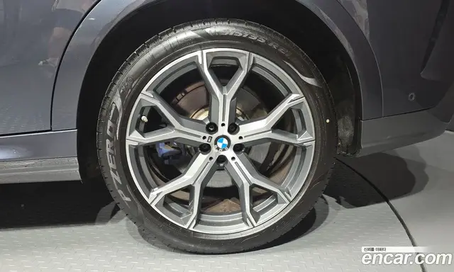 BMW X6 2021 3.0 автомат (гидро), миниатюра 7