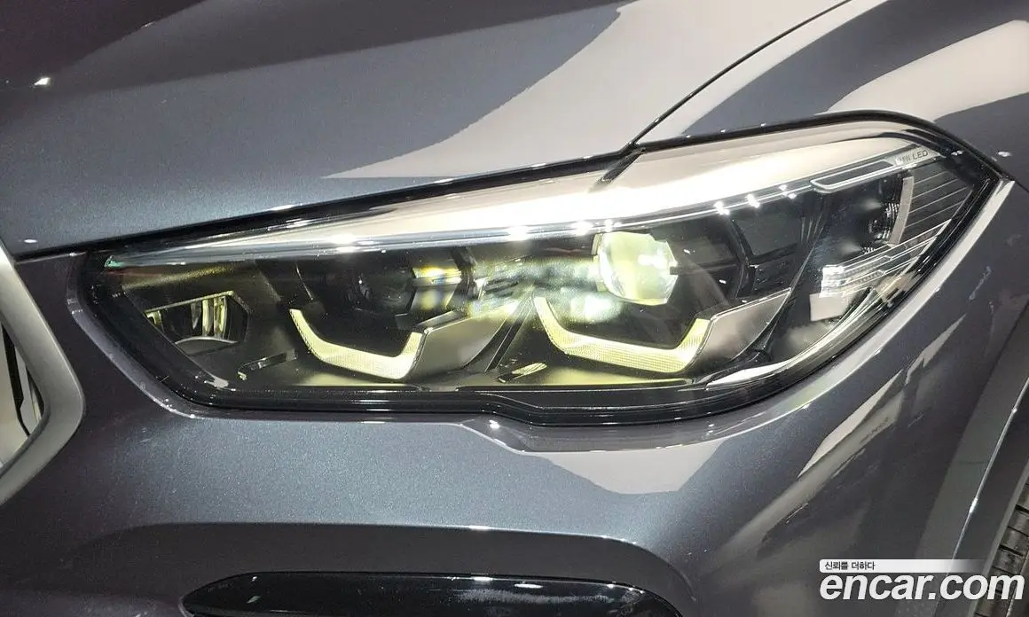 BMW X6 2021 3.0 автомат (гидро), фото 8