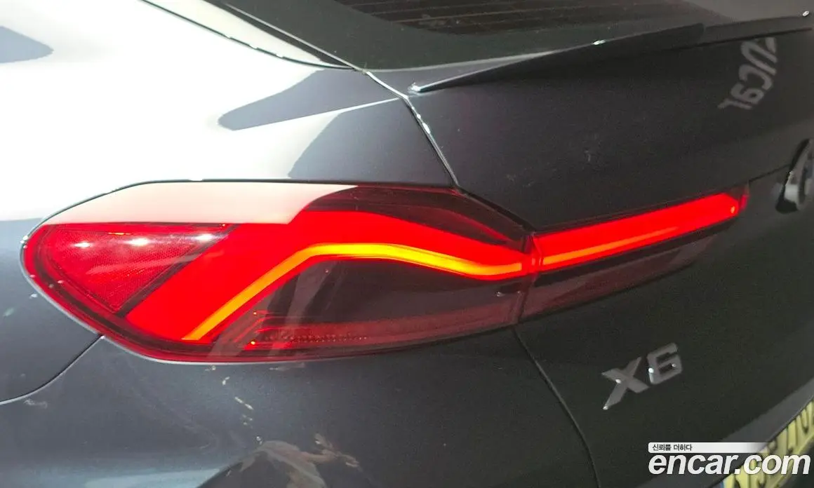 BMW X6 2021 3.0 автомат (гидро), фото 9