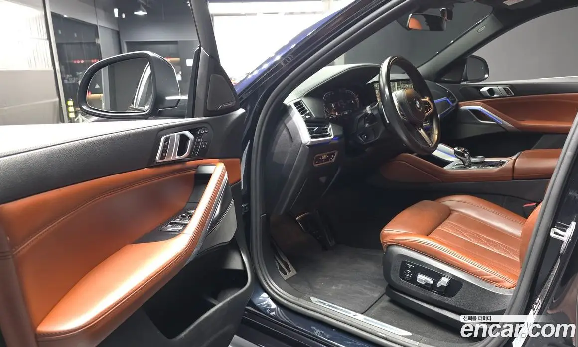 BMW X6 2021 3.0 автомат (гидро), фото 13