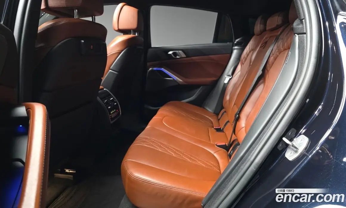BMW X6 2021 3.0 автомат (гидро), фото 16