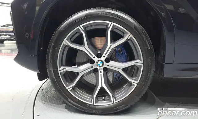 BMW X6 2021 3.0 автомат (гидро), миниатюра 5