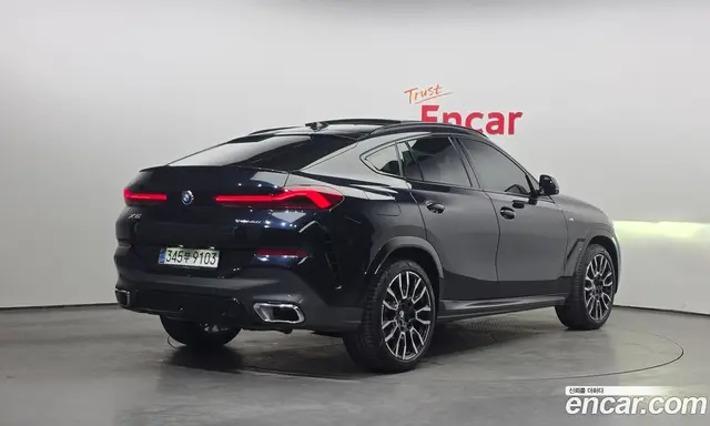 BMW X6 2025 3.0 автомат (гидро), миниатюра 2