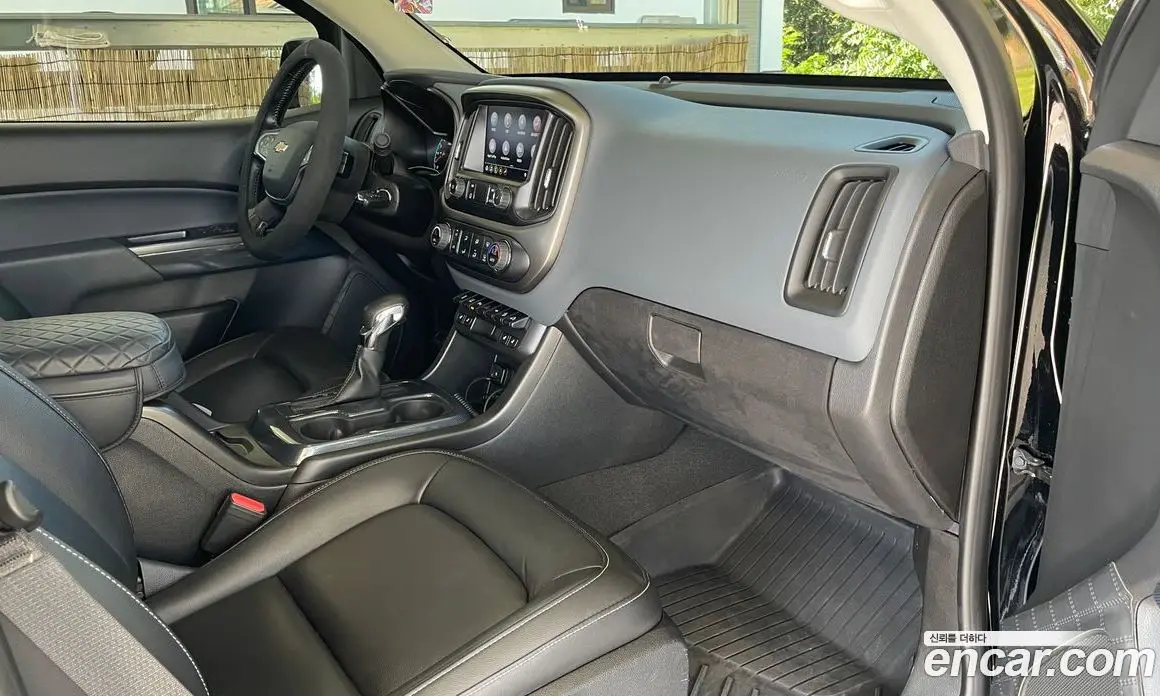 Chevrolet Colorado 2022 3.6 автомат (гидро), фото 10