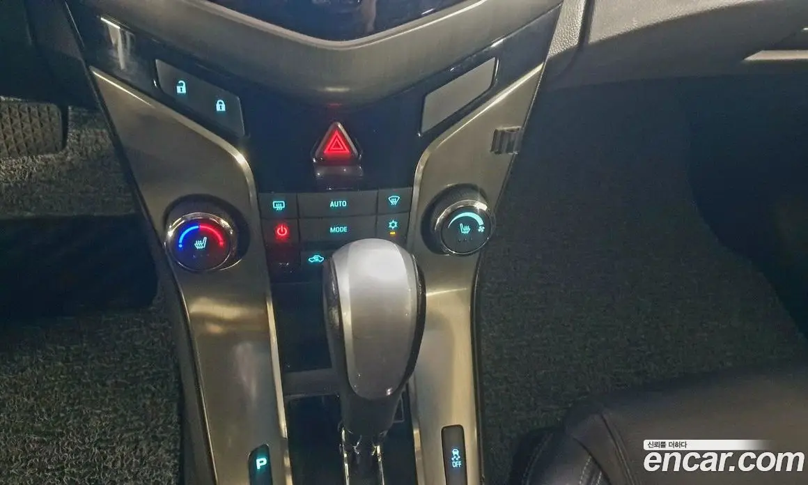 Chevrolet Cruze 2013 1.8 автомат (гидро), фото 15