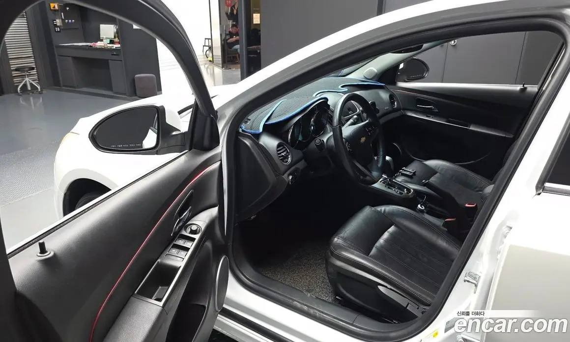 Chevrolet Cruze 2013 1.8 автомат (гидро), фото 13