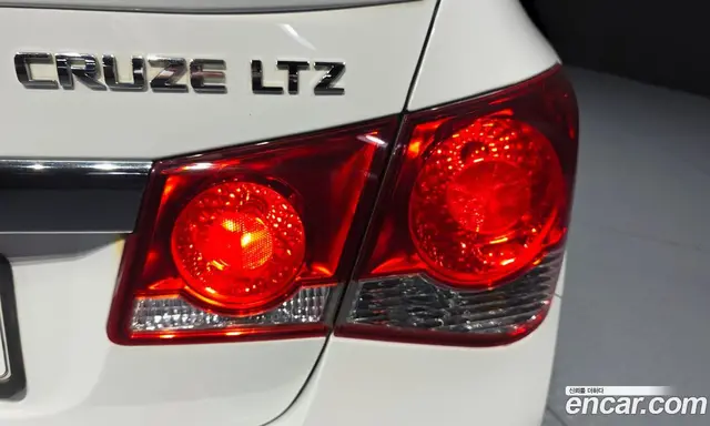 Chevrolet Cruze 2013 1.8 автомат (гидро), миниатюра 9