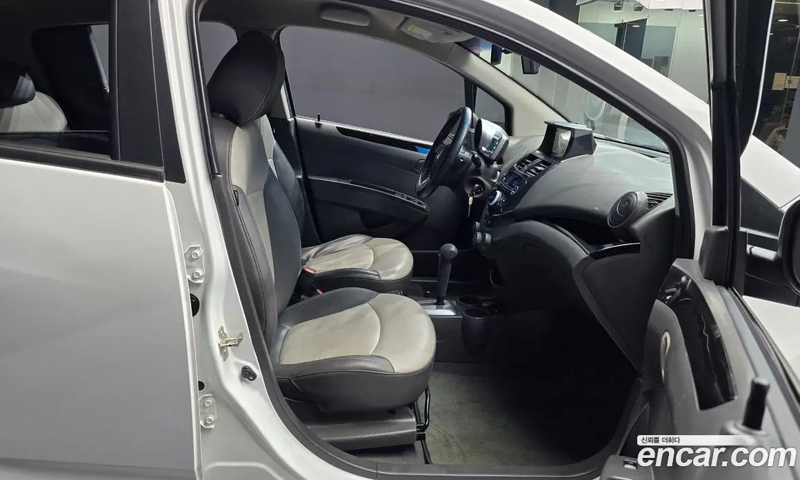 Chevrolet Matiz 2010 1.0 автомат (гидро), фото 11