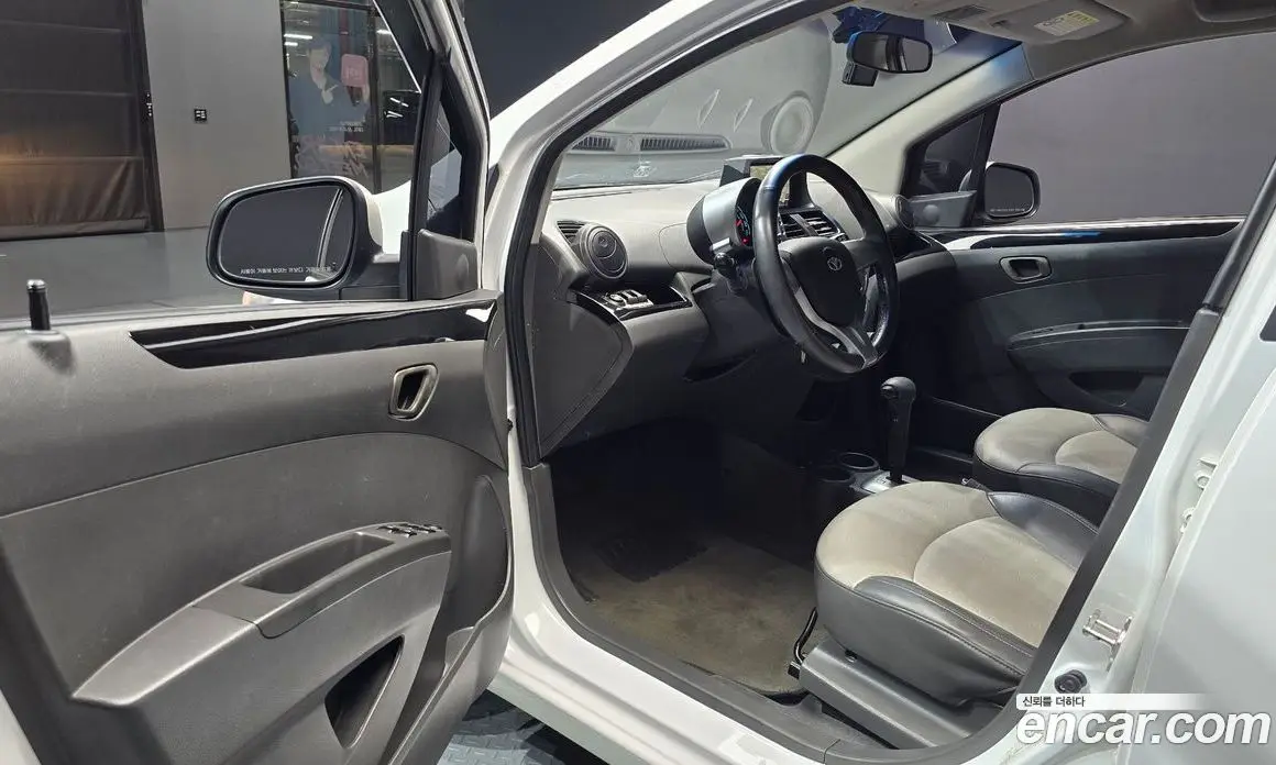 Chevrolet Matiz 2010 1.0 автомат (гидро), фото 10