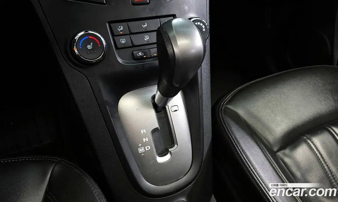 Chevrolet Orlando 2013 2.0 автомат (гидро), фото 9