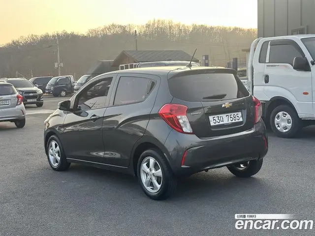 Chevrolet Spark 2016 1.0 автомат (робот), миниатюра 5