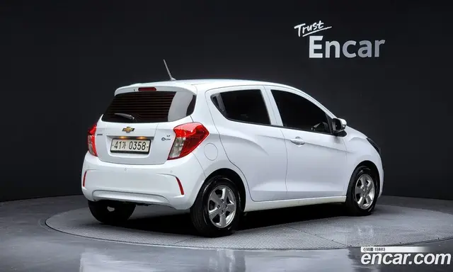 Chevrolet Spark 2016 1.0 автомат (гидро), миниатюра 2