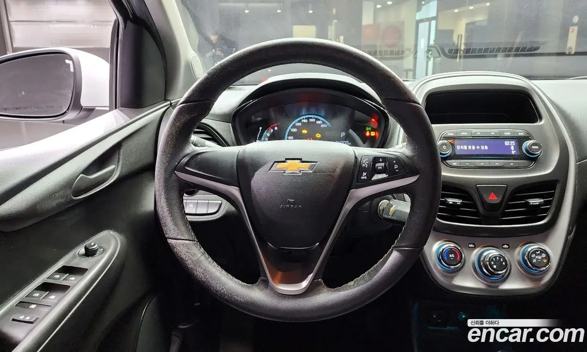 Chevrolet Spark 2016 1.0 автомат (гидро), фото 14