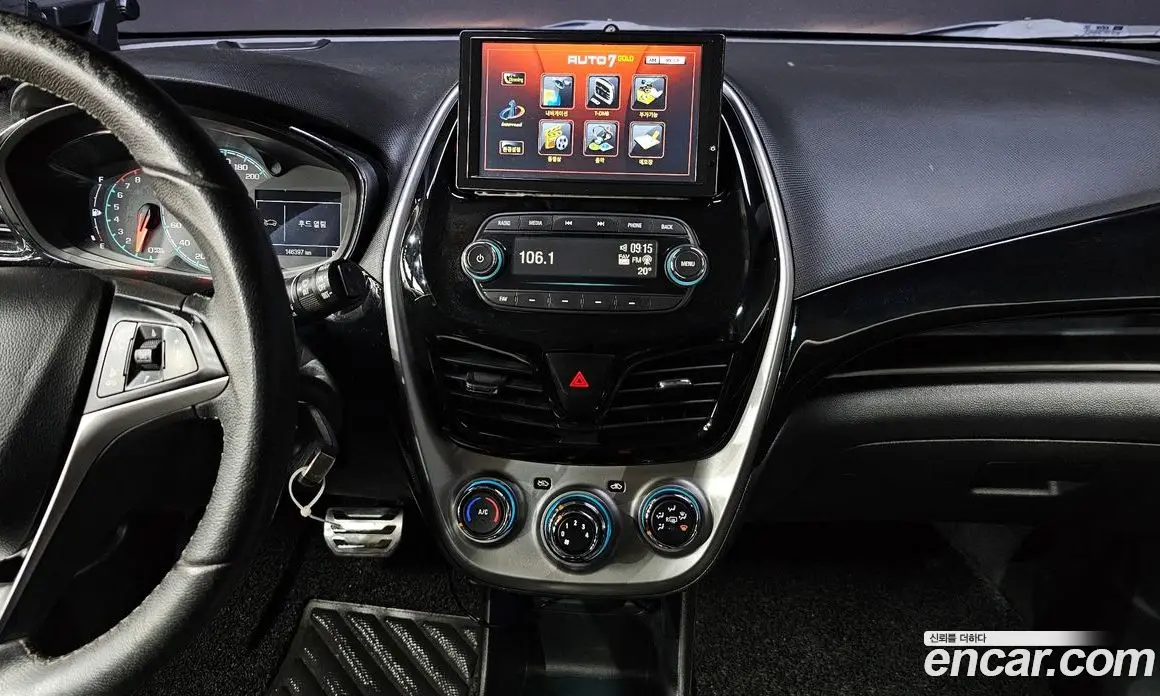 Chevrolet Spark 2017 1.0 автомат (гидро), фото 17