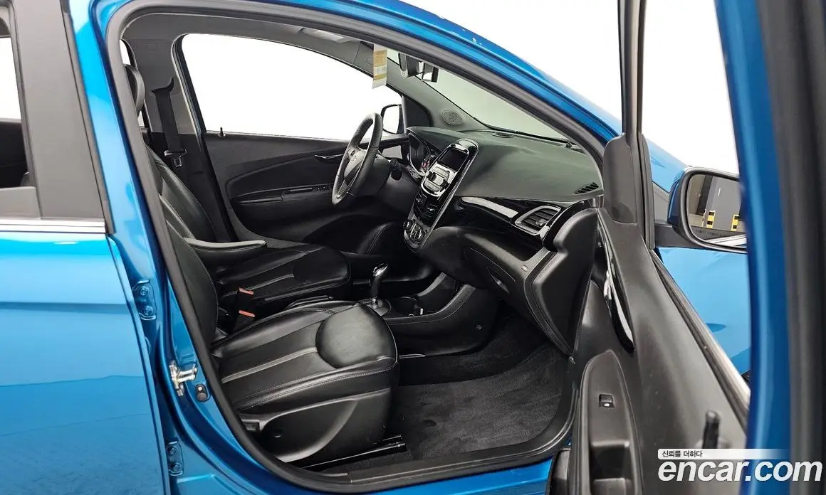Chevrolet Spark 2018 1.0 автомат (гидро), фото 17