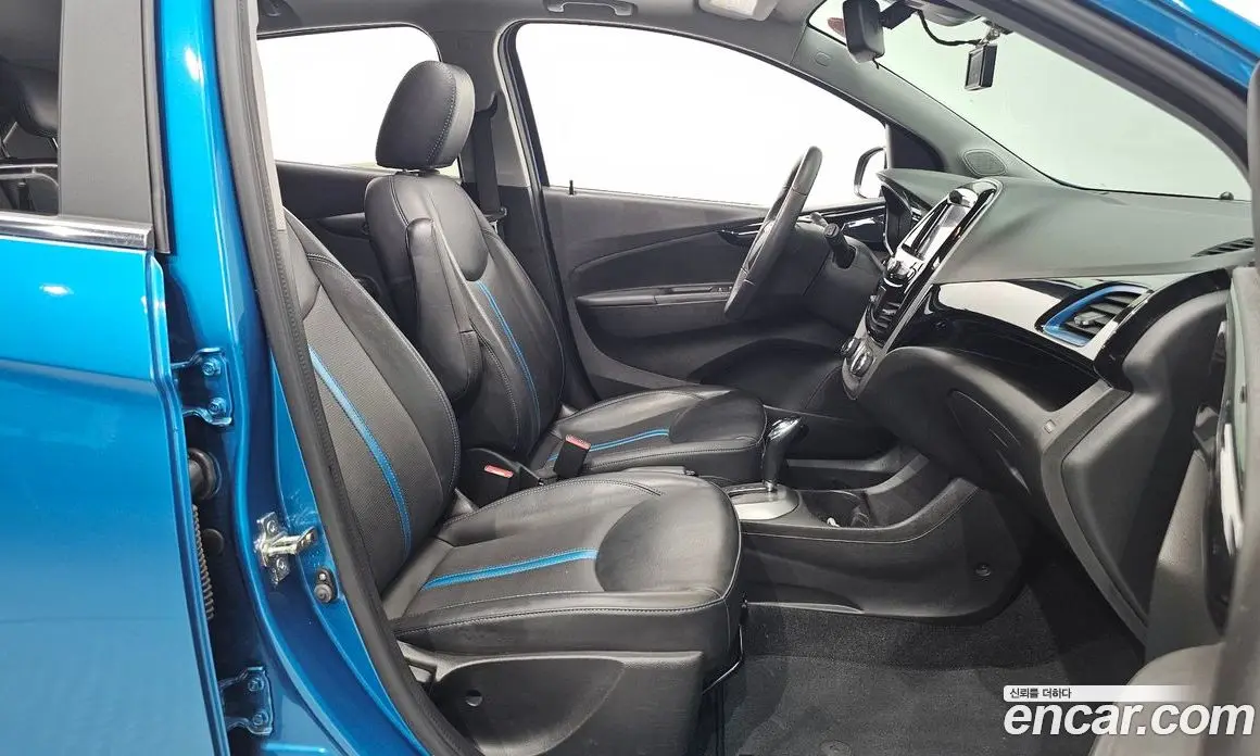 Chevrolet Spark 2019 1.0 автомат (гидро), фото 13