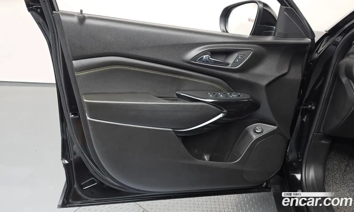 Chevrolet Trax 2024 1.2 автомат (гидро), фото 13