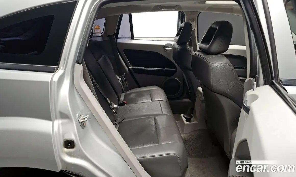 Dodge Caliber 2007 2.0 автомат (гидро), фото 11 Dodge Caliber 2007 2.0 автомат (гидро), фото 11