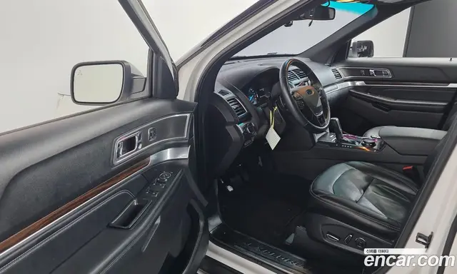 Ford Explorer 2017 2.3 автомат (гидро), миниатюра 12