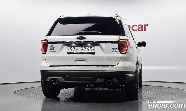 Ford Explorer 2018 2.3 автомат (гидро), миниатюра 3