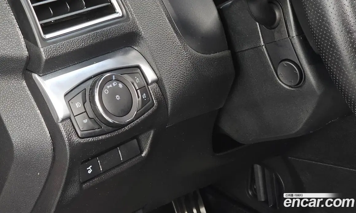 Ford Explorer 2018 2.3 автомат (гидро), фото 21