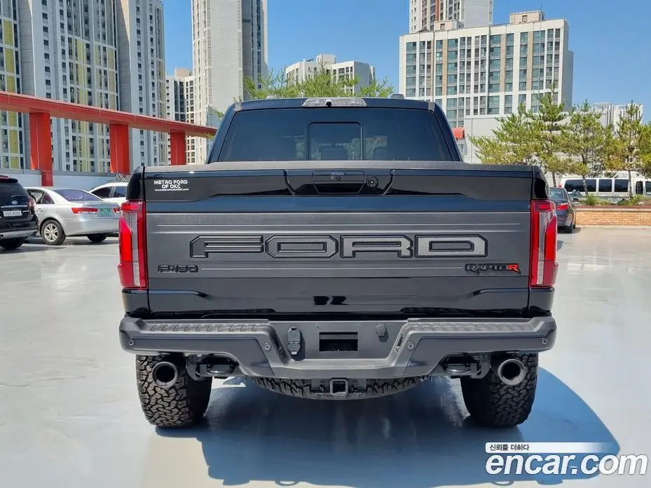 Ford F150 2025 5.2 автомат (гидро), фото 4
