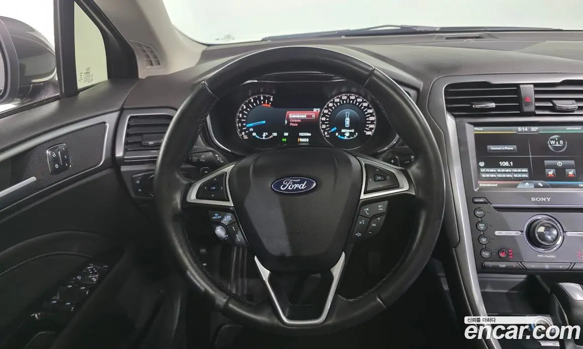 Ford Mondeo 2016 2.0 автомат (гидро), фото 13