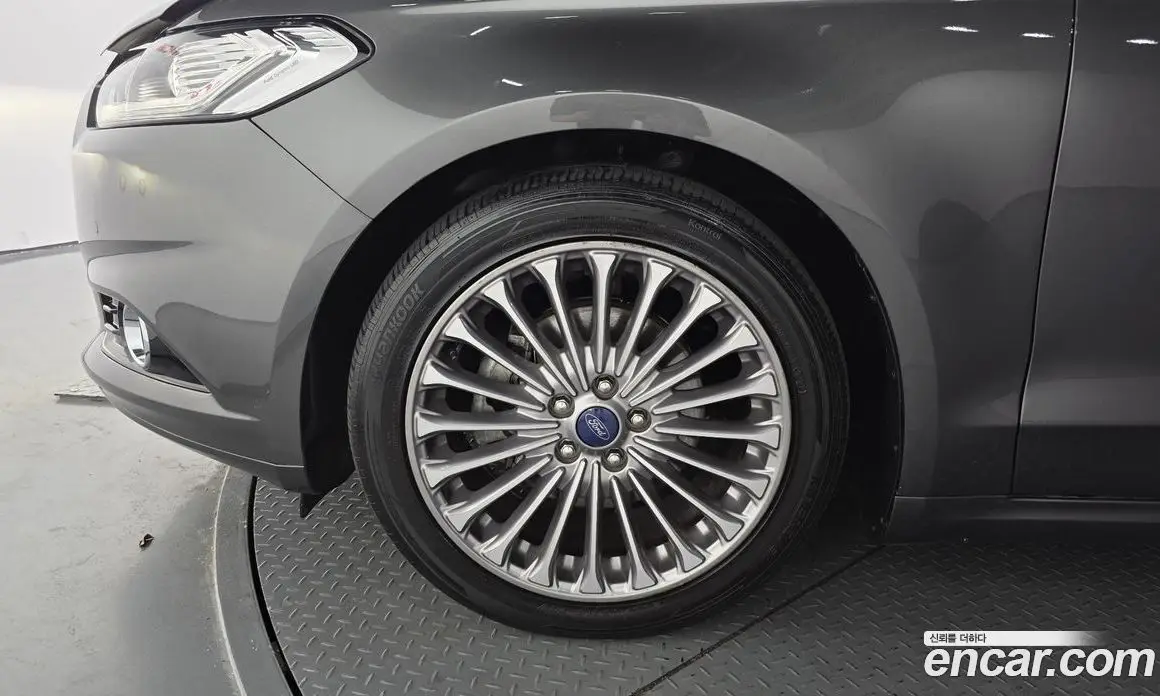 Ford Mondeo 2016 2.0 автомат (гидро), фото 5