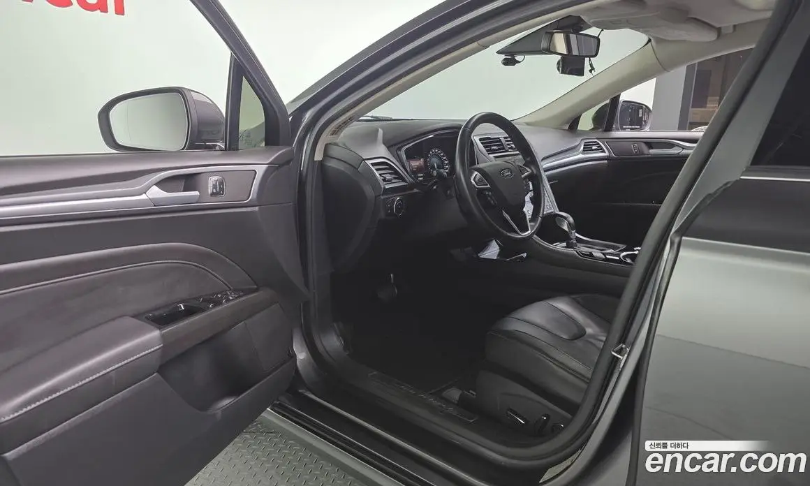Ford Mondeo 2016 2.0 автомат (гидро), фото 10