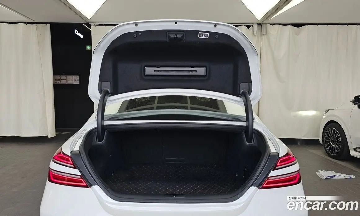 Genesis G70 2021 2.0 автомат (гидро), фото 26