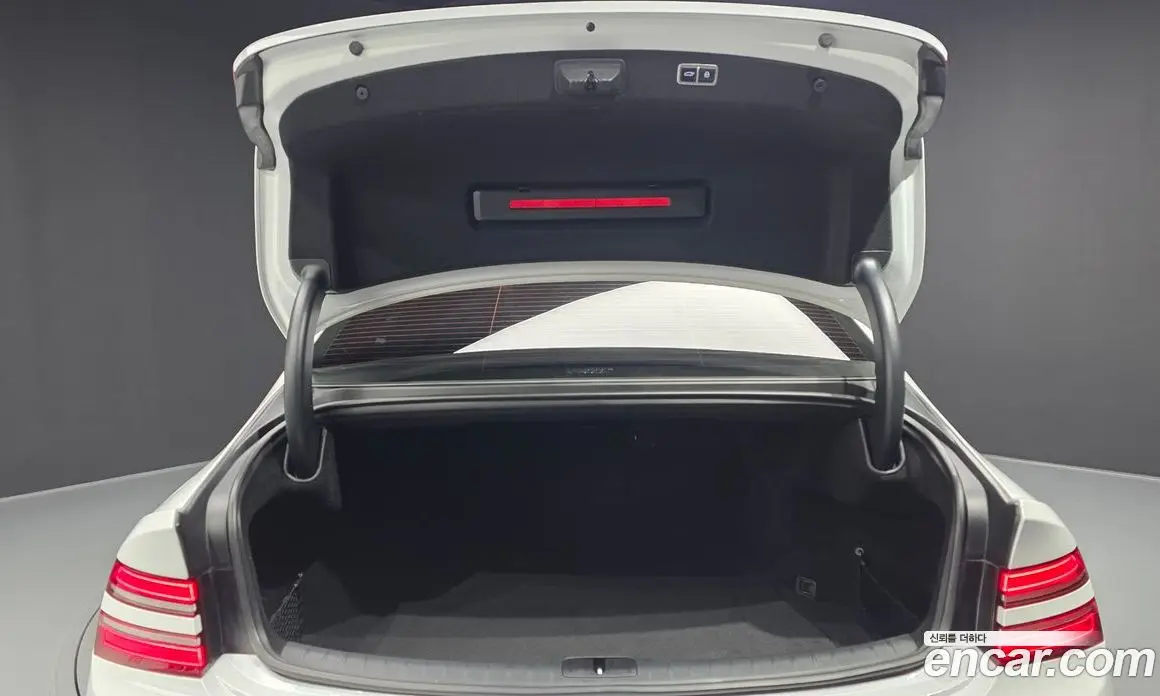 Genesis G80 2023 2.5 автомат (гидро), фото 26