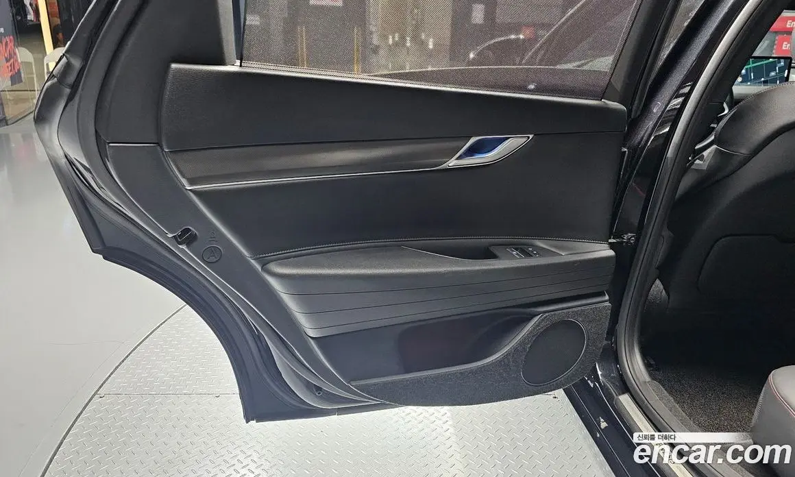 Genesis G80 2023 2.5 автомат (гидро), фото 15