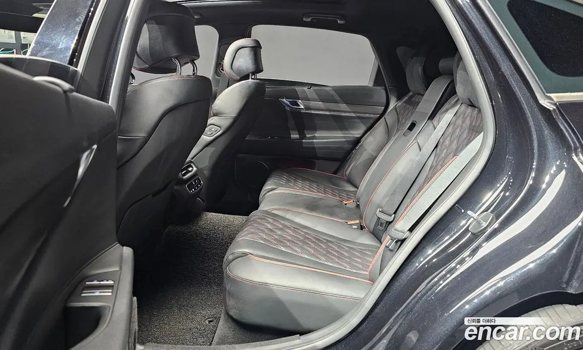 Genesis G80 2023 2.5 автомат (гидро), фото 16