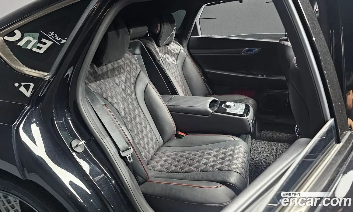 Genesis G80 2023 2.5 автомат (гидро), фото 17