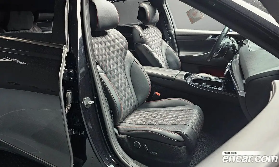 Genesis G80 2023 2.5 автомат (гидро), фото 18