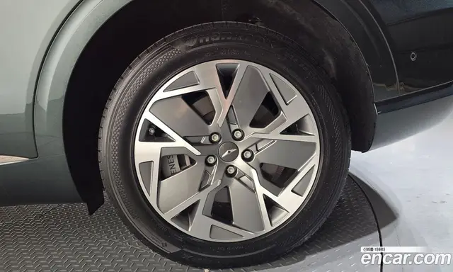 Genesis GV70 2022 0.1 автомат (гидро), миниатюра 7