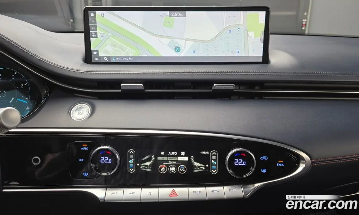Genesis GV70 2022 2.2 автомат (гидро), фото 14