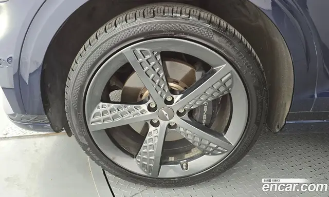 Genesis GV70 2022 2.2 автомат (гидро), миниатюра 5