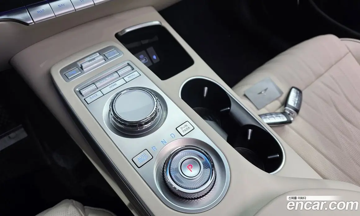 Genesis GV70 2022 2.5 автомат (гидро), фото 14