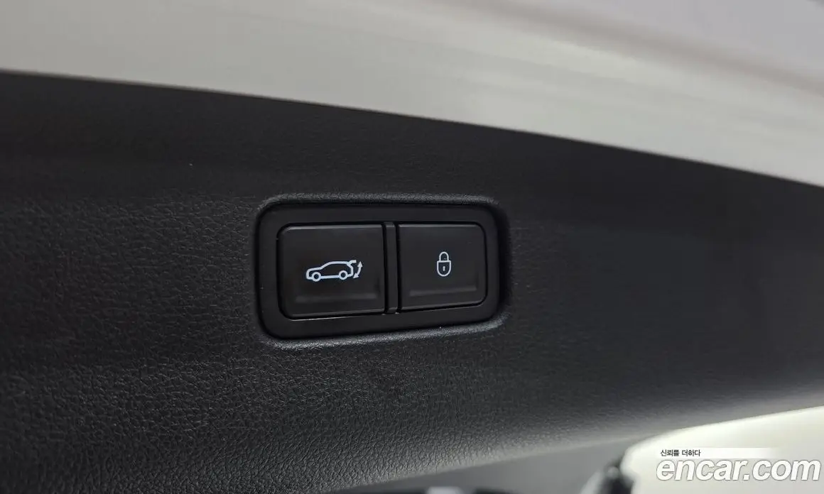 Genesis GV70 2022 2.5 автомат (гидро), фото 17