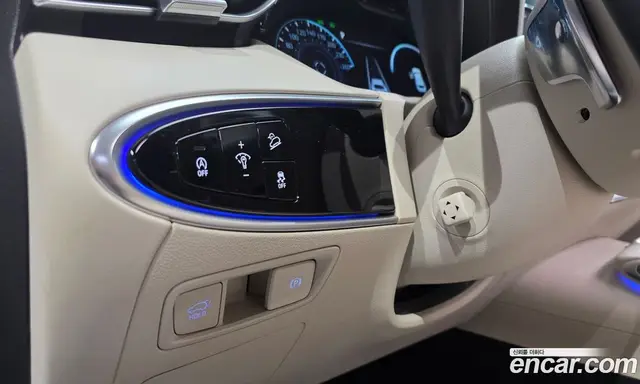 Genesis GV70 2022 2.5 автомат (гидро), миниатюра 9
