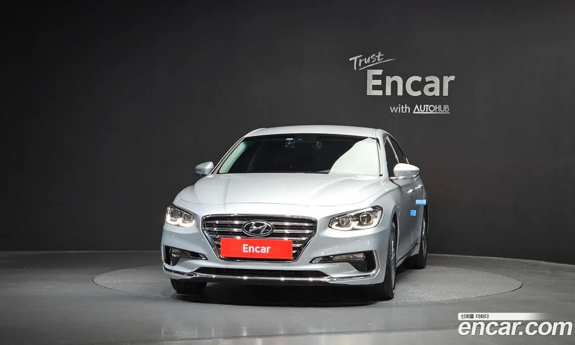 Hyundai Grandeur 2017 2.4 автомат (гидро), фото 3