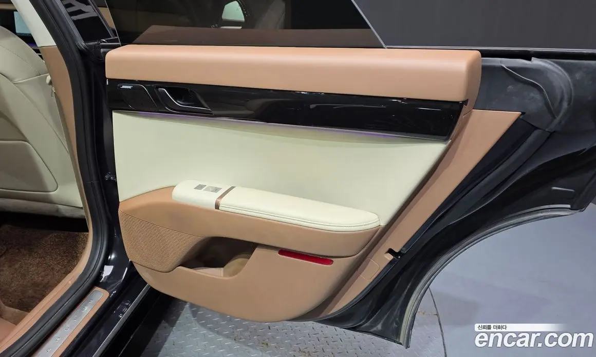 Hyundai Grandeur 2023 2.5 автомат (гидро), фото 15