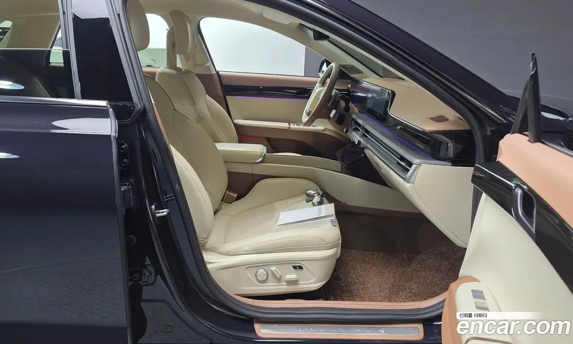 Hyundai Grandeur 2023 2.5 автомат (гидро), фото 16