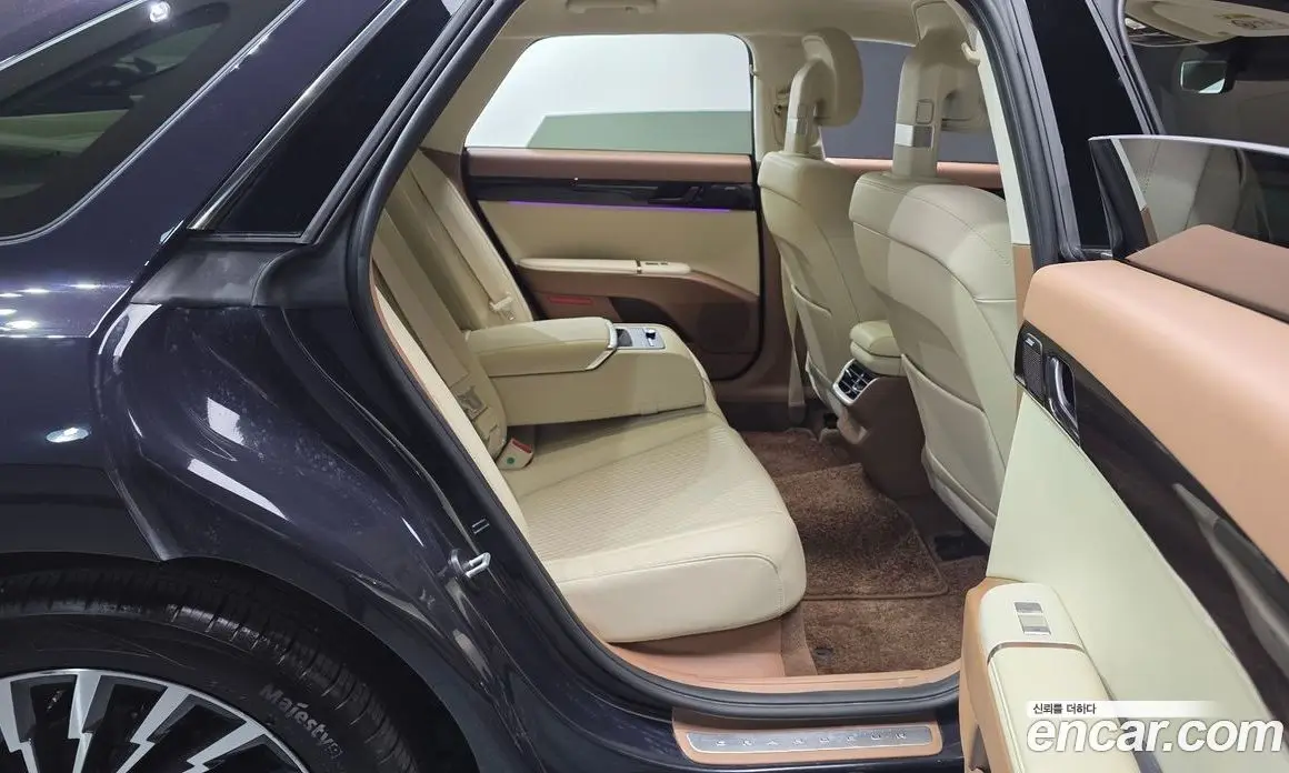 Hyundai Grandeur 2023 2.5 автомат (гидро), фото 17