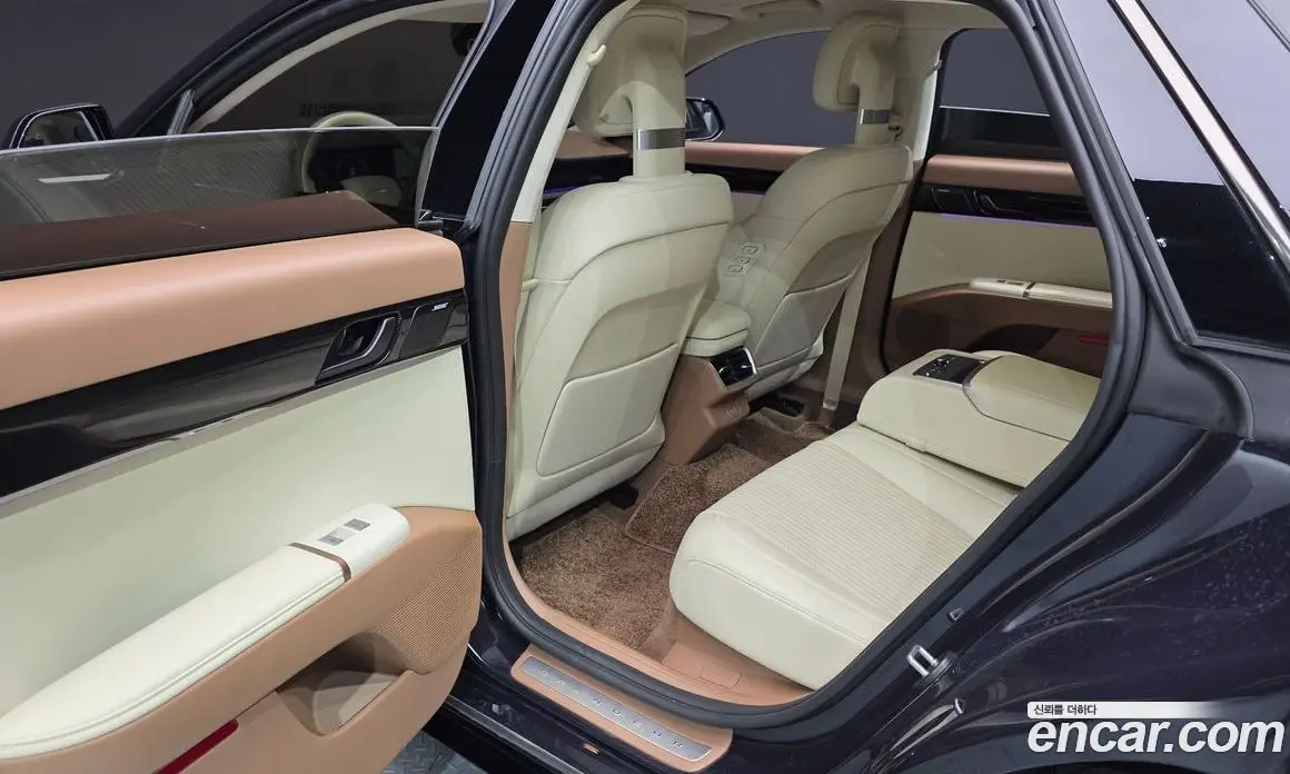 Hyundai Grandeur 2023 2.5 автомат (гидро), фото 18