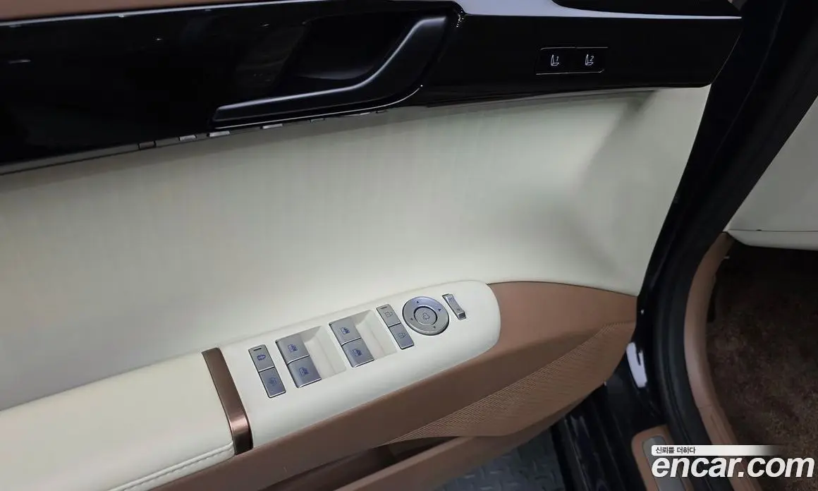 Hyundai Grandeur 2023 2.5 автомат (гидро), фото 28