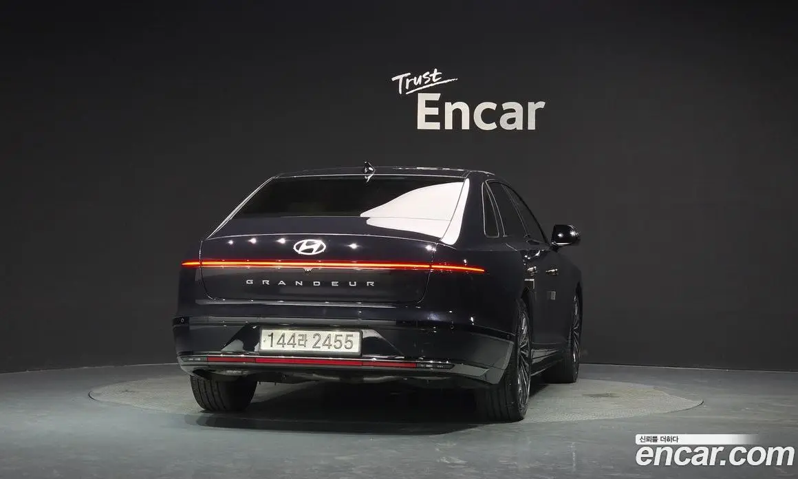 Hyundai Grandeur 2023 2.5 автомат (гидро), фото 4
